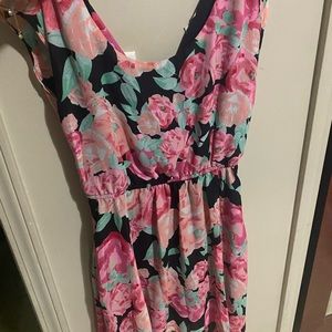 I never wore this dress just tried on but we cut the tags